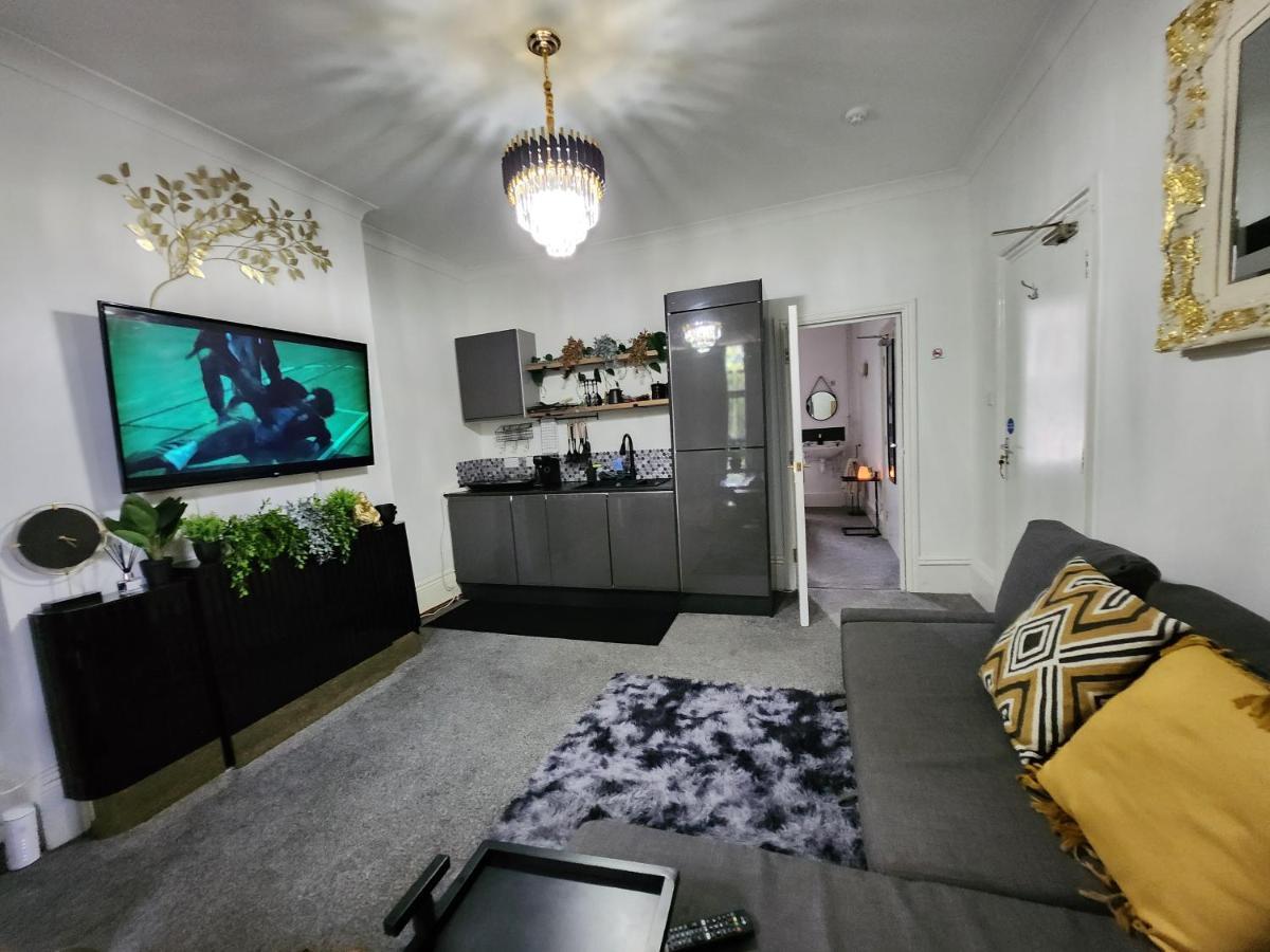 Quantock Lodge Vicarage 2 Rochester  Ngoại thất bức ảnh